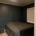 Moderne, Rolig Og Sentral I Apartamento Svolvær