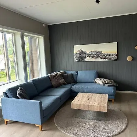 Apartment Moderne, Rolig Og Sentral Leilighet I *