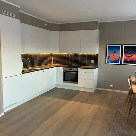 Apartamento Moderne, Rolig Og Sentral I